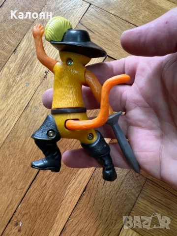 Играчка от Макдоналдс котарака в чизми от Шрек, снимка 4 - Други - 50970159