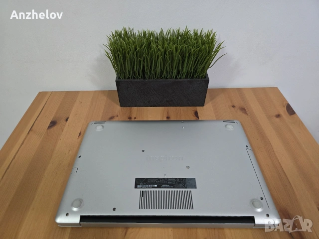 Dell Inspiron 3580 - i7, 16GB ram, 120GB ssd + 1TB had, Radeon 520 лап, снимка 2 - Лаптопи за работа - 53347118