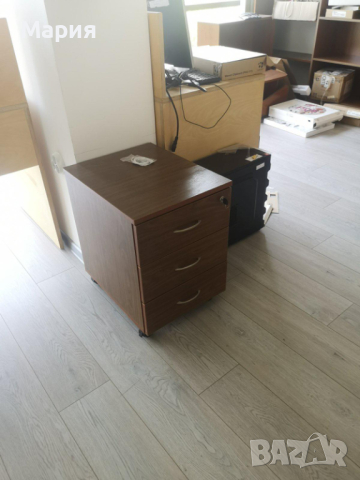 Мобилен офис шкаф с три чекмеджета, снимка 1 - Органайзери за бюро - 44614381