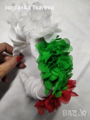 Диадема с акцент Българско знаме🇧🇬, снимка 4 - Аксесоари за коса - 35990507