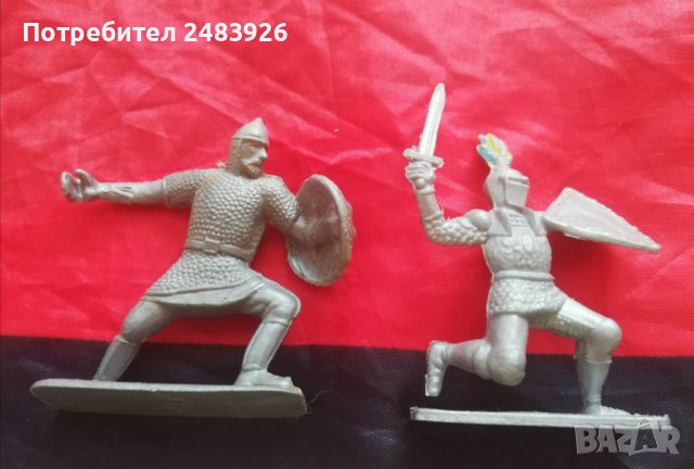 Фигури на средновековни воини, снимка 2 - Колекции - 41324277