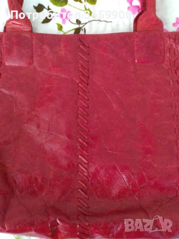 Червена чанта от естествена кожа , снимка 2 - Чанти - 41726843