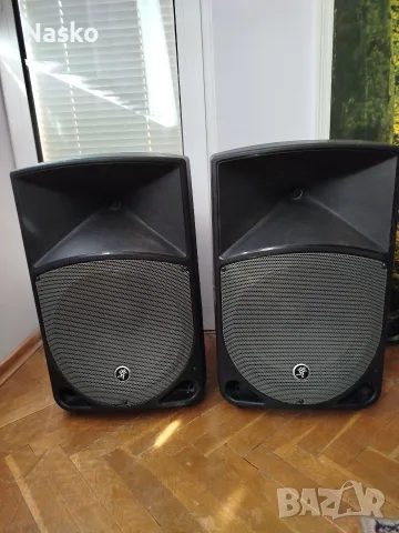 Mackie TH-12A 2 бр. активни тонколони + миксер Mackie ProFX8