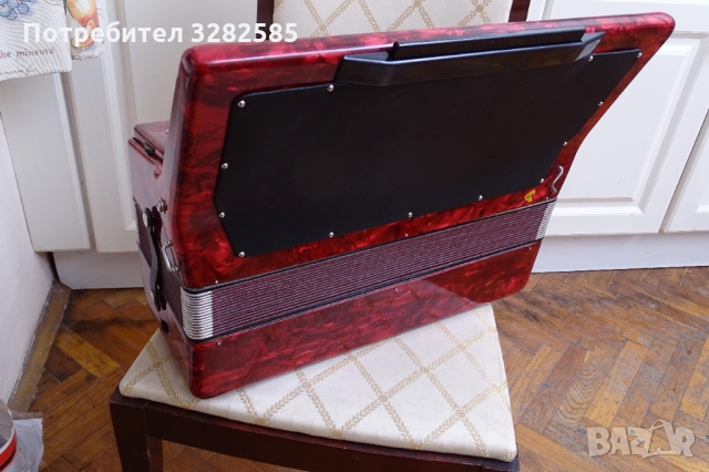 Акордеон Велтмайстер Стела 120 баса, снимка 6 - Акордеони - 36110487