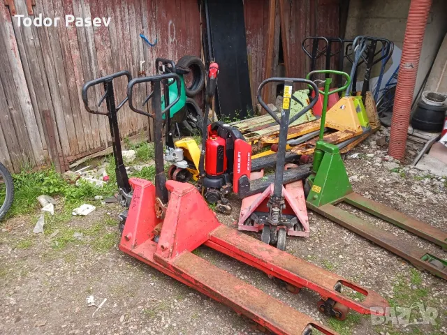 Палетни Колички 