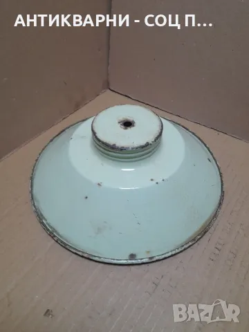 Соц Стара Емайлирана Лампа., снимка 3 - Антикварни и старинни предмети - 49029774