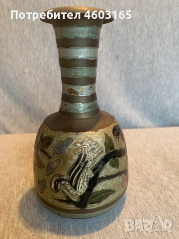 Декоративна месингова ваза с гравиране на птици и емайл, снимка 3 - Антикварни и старинни предмети - 52353324