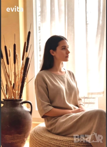 🌿 Ръчно изработена табуретка – артистичен акцент за интериора