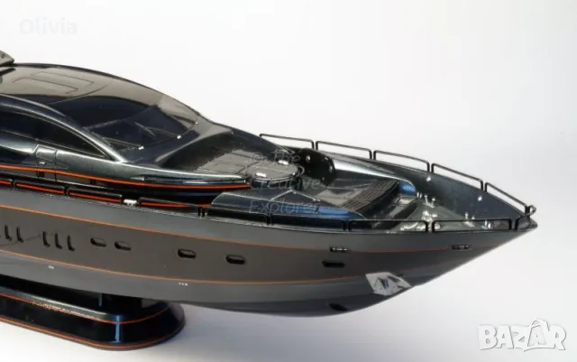 Yacht 1:72 Aurora Monaco 44 см. дължина кит за сглабяне, снимка 3 - Колекции - 49530835