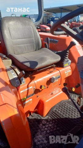 трактор, снимка 6 - Селскостопанска техника - 40575614