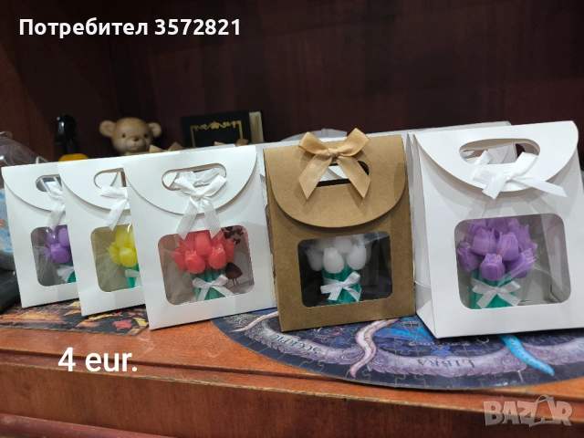 Ръчно изработени свещи от чист пчелен восък и от соев .