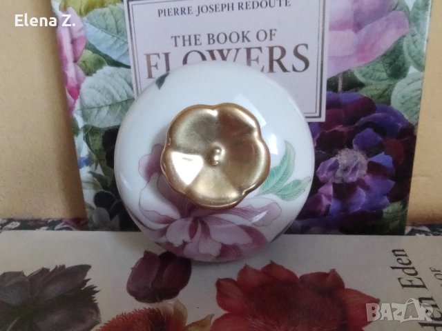 Lenox луксозен порцеланов комплект за тоалетка, снимка 2 - Други - 52291078