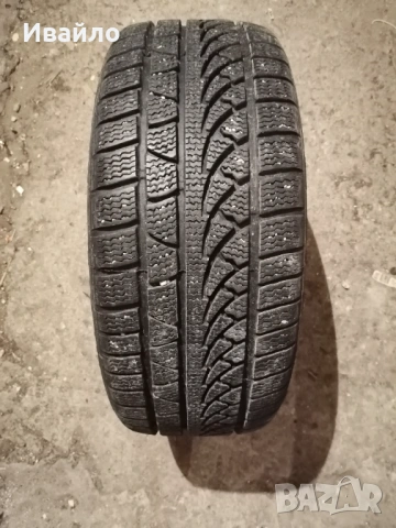Продавам 1 брой зимна гума 225.45.17 дот 2021 Petlas 