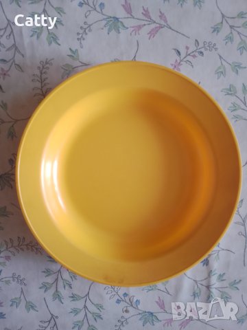 Пластмасови чинии, снимка 3 - Чинии - 41529646