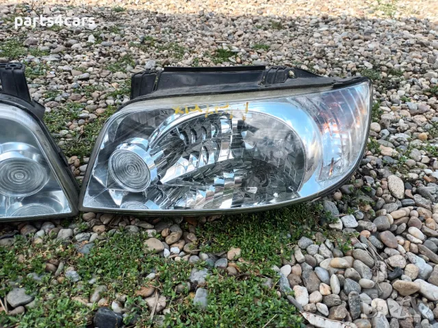 Ляв и десен фар за хюндай матрикс 01 - 06 HYUNDAI MATRIX 2001 - 2006, снимка 3 - Части - 41466303