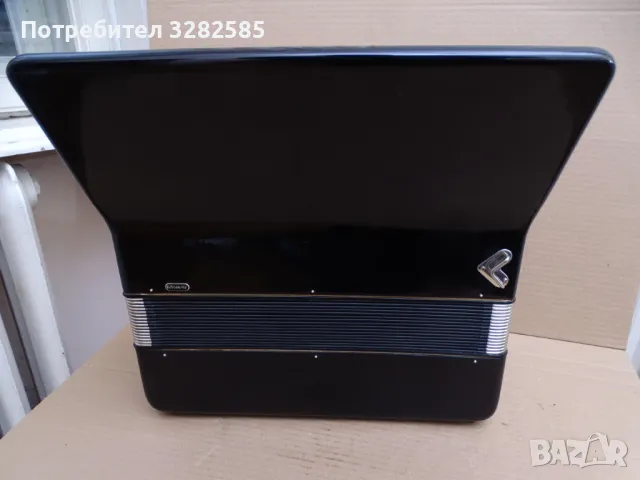 Акордеон Велтмайстер 60 баса, снимка 11 - Акордеони - 49810873