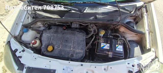 Fiat Doblo 1.9 Multidjet 105, снимка 8 - Автомобили и джипове - 56048282