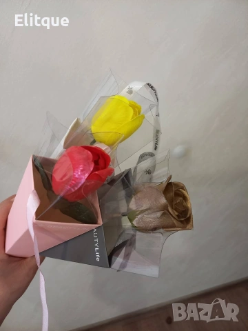 ръчно изработени лалета , снимка 3 - Изкуствени цветя - 53265175