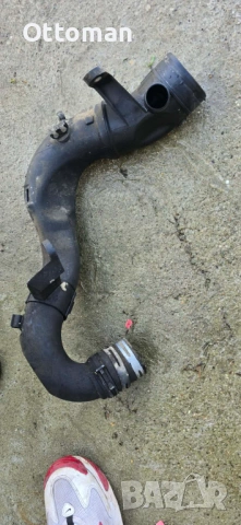 Турбо от голф 4 1.9 с въздуховод и пътища, снимка 7 - Части - 53718575