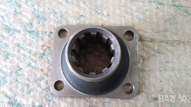 Фланец скоростна кутия Камаз, снимка 2 - Части - 41263707