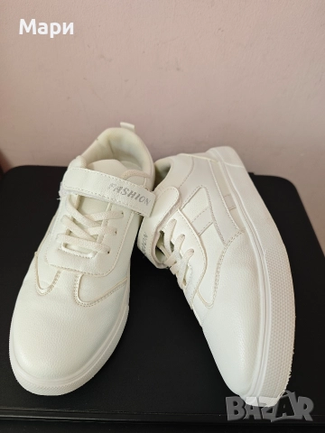 Бели кецове , снимка 3 - Кецове - 52721696