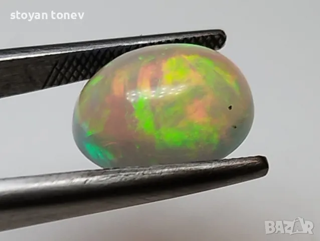 Деликатен кристален опал с нежни цветове - 2.08кт.! Сертифициран!, снимка 15 - Други - 49735004