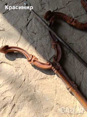 Чугунена стойка за маса, снимка 5 - Антикварни и старинни предмети - 53847214