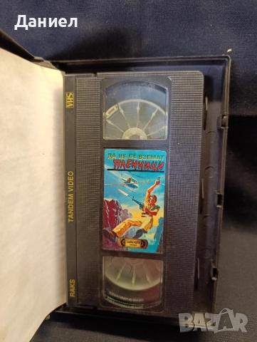 VHS Да не се вземат пленници, снимка 3 - Други жанрове - 52505641
