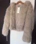 Мръсно бяло/ бежово пухено късо палто XS, снимка 5