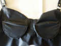Сутиен от латекс в черно, снимка 4