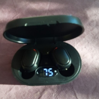 безжични слушалки, снимка 7 - Bluetooth слушалки - 43800233