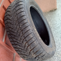 Зимна гума, снимка 2 - Гуми и джанти - 44776906