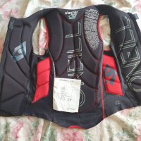 ONEILL Slasher Comp Vest   Уейкборд жилетка - размер 10 , снимка 14 - Водни спортове - 39060762