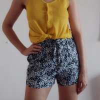 H&M Къси панталонки, снимка 3 - Къси панталони и бермуди - 41636166