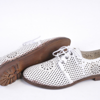 НОВО! Ниски дамски обувки с лазерна перфорация от естествена кожа, снимка 9 - Дамски ежедневни обувки - 36149154
