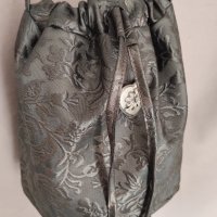 Дамска кожена чанта, снимка 2 - Чанти - 42429992