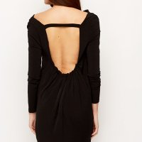 Нова черна рокля с гол гръб, снимка 1 - Рокли - 34721414