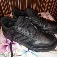 Маратонки Adidas 40 номер, снимка 1 - Маратонки - 41137927