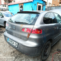 seat Ibiza 6l на части , снимка 4 - Автомобили и джипове - 44822136