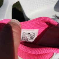 Детски маратонки Nike!, снимка 2 - Детски маратонки - 44240681