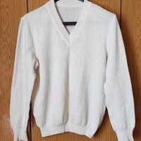 💕 💕 ​💕 Бял буклен пуловер  👀 ИзГоДнО👌, снимка 1 - Блузи с дълъг ръкав и пуловери - 34596313