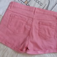 Розови къси дънкови панталонки , снимка 4 - Къси панталони и бермуди - 41327326