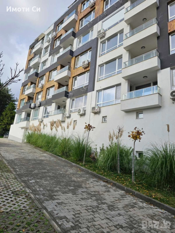 Партерен гараж, снимка 1