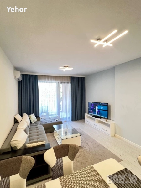 Луксозен двустаен апартамент под наем в Grand Karavel, снимка 1