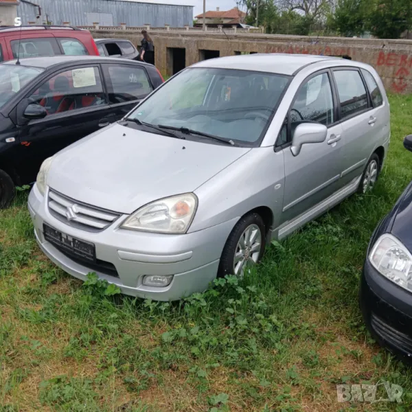 Сузуки Лиана, снимка 1