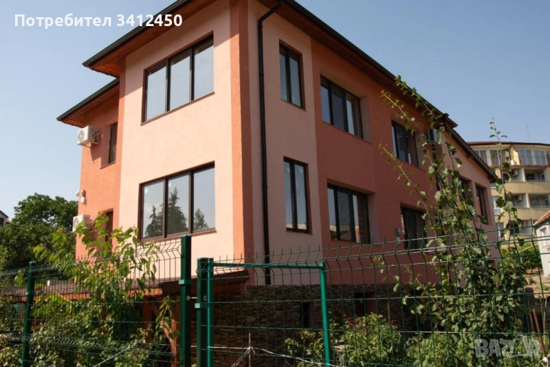 Втори етаж от къща + подпокривно пространство + въздух, снимка 1