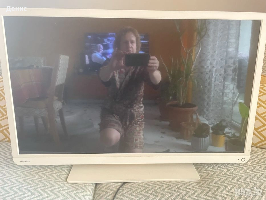 Телевизор TOSHIBA 32 инча със , снимка 1