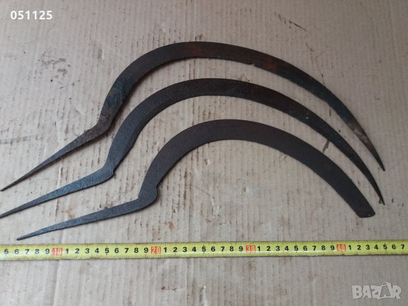 колекция от 3 възрожденски сърпа , снимка 1