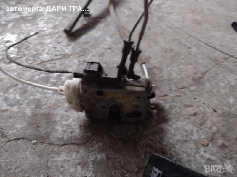 брава за Ауди А4 предна дясна1999г, снимка 1