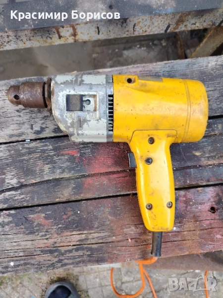 Двускоростна ударна бормашина black&decker , снимка 1